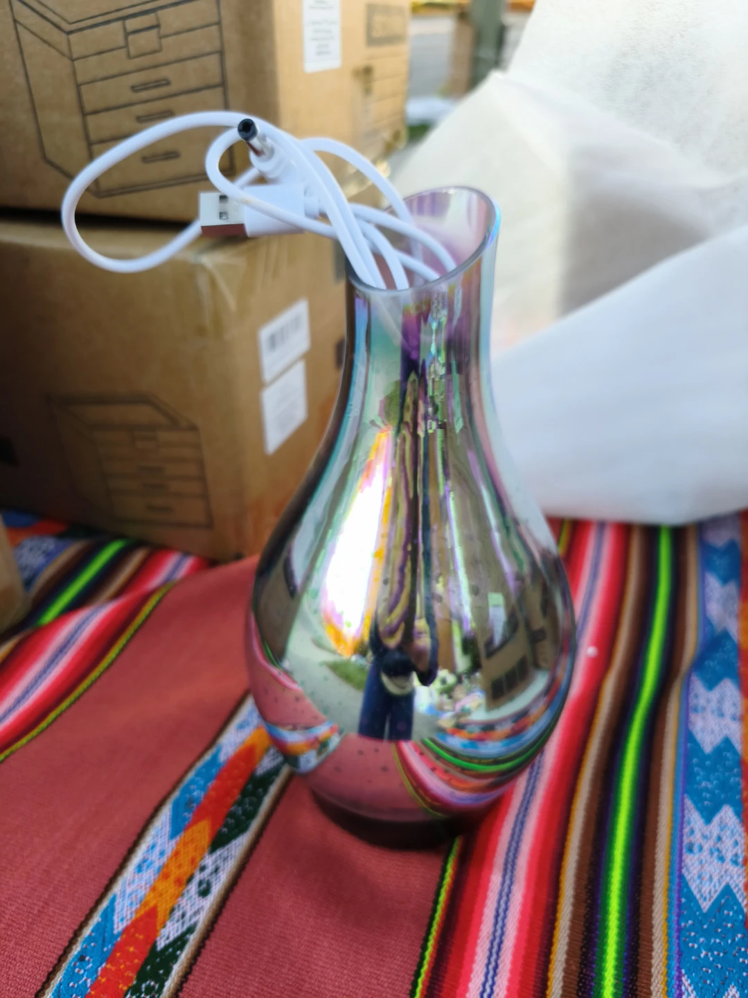 Iridescent glass Diffuser with USB cable