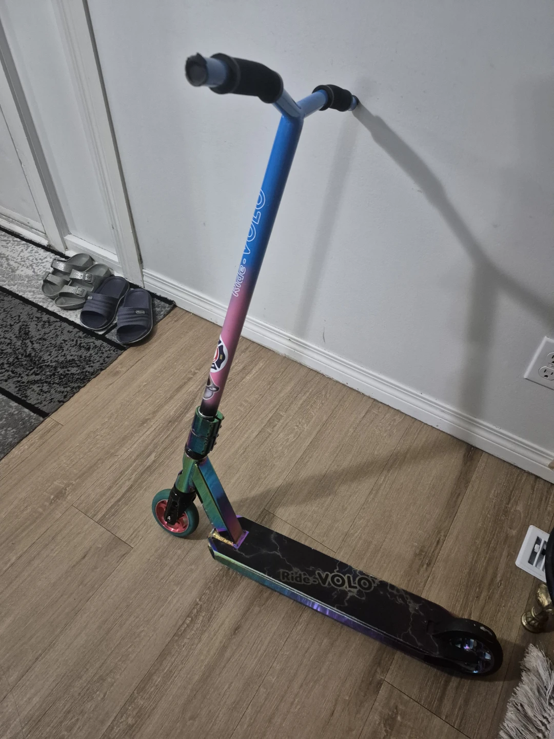 RideVOLO STUNT SCOOTER PRO
