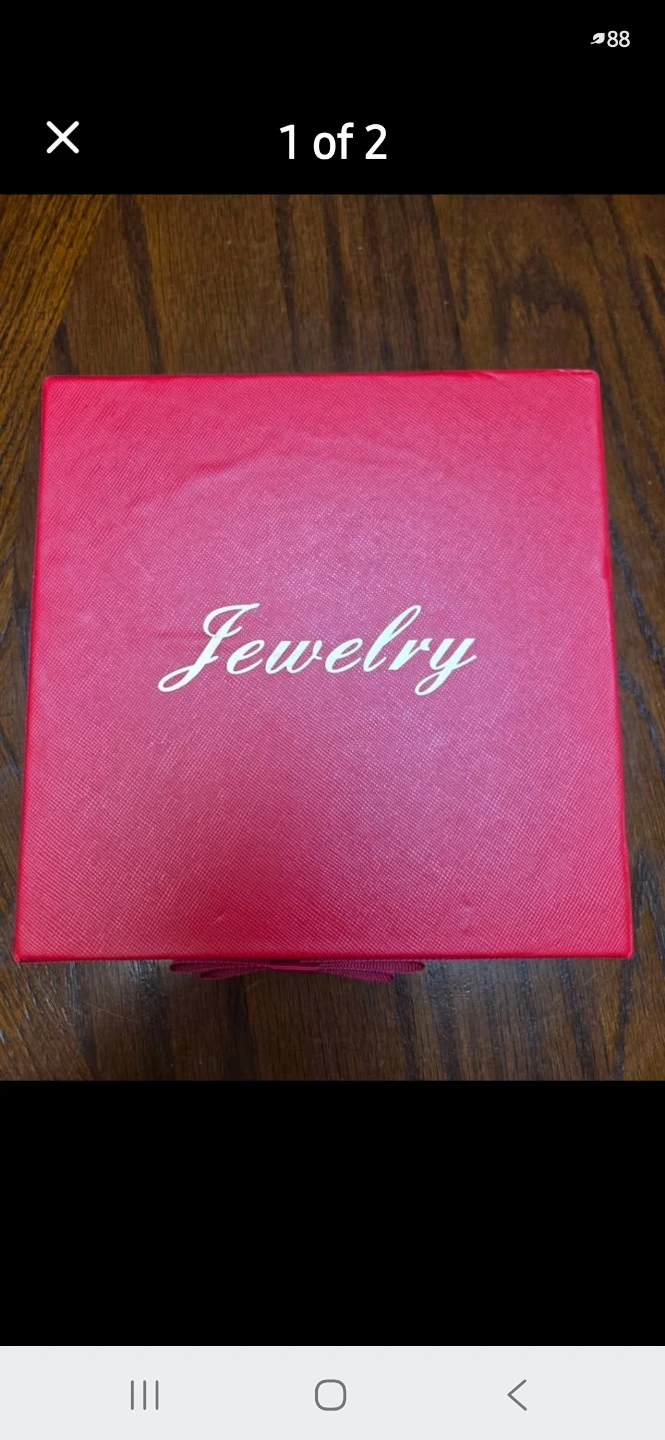 Faux Pink Pearl Necklace in Jewelry Box