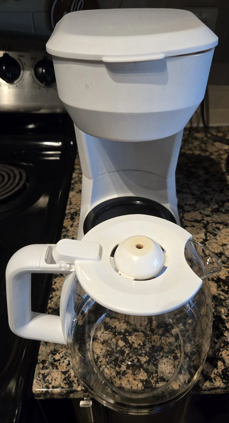 Coffee Maker - 12-Cup Drip - White - photo 2
