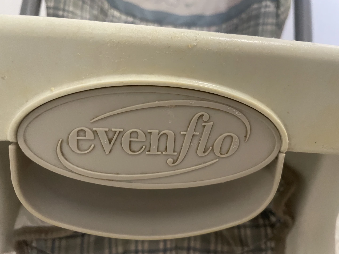 Evenflo Winnie the Pooh Baby Swing - photo 5