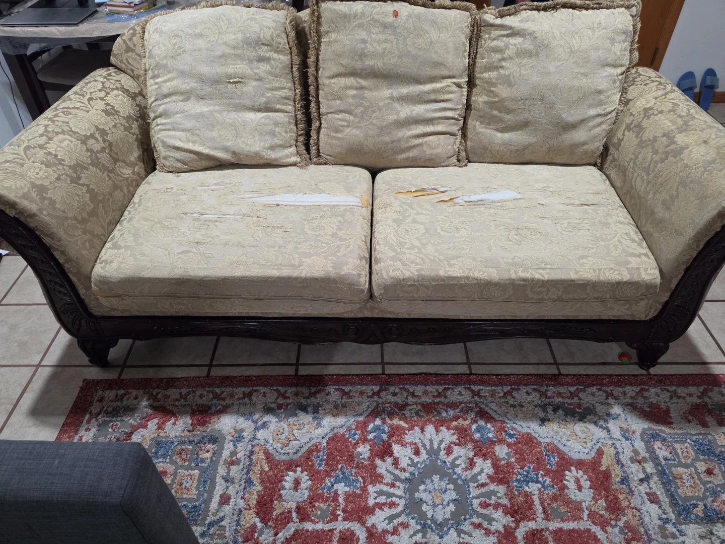 Sofa set free - photo 3