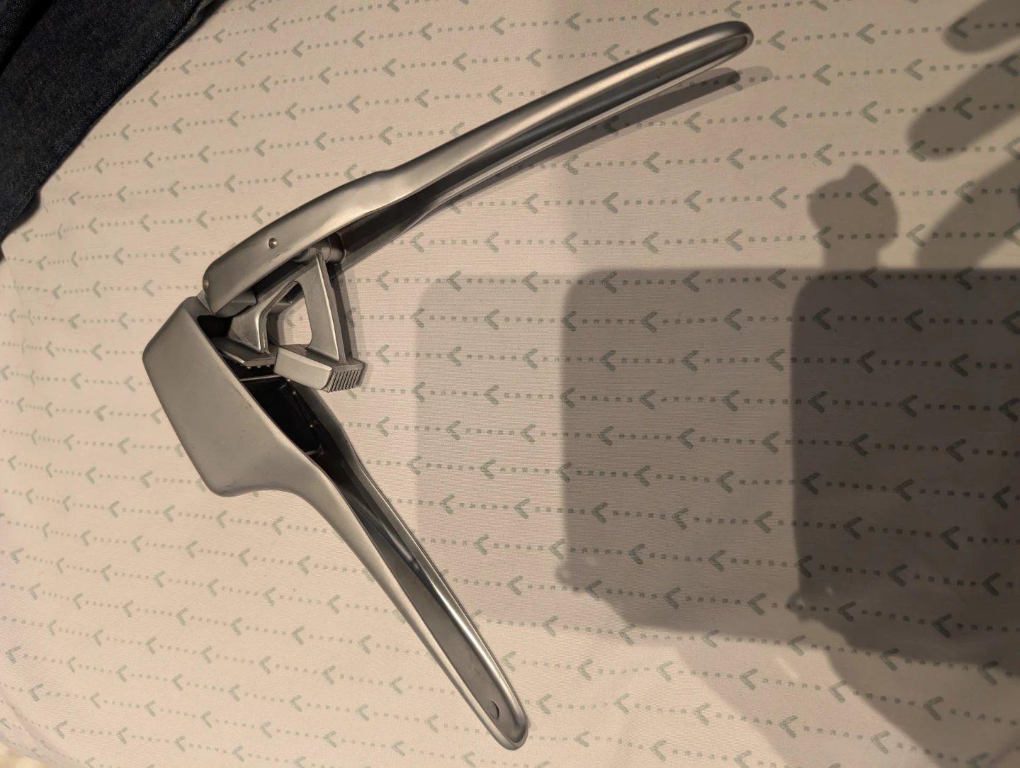 Sturdy Metal Garlic Press - photo 2