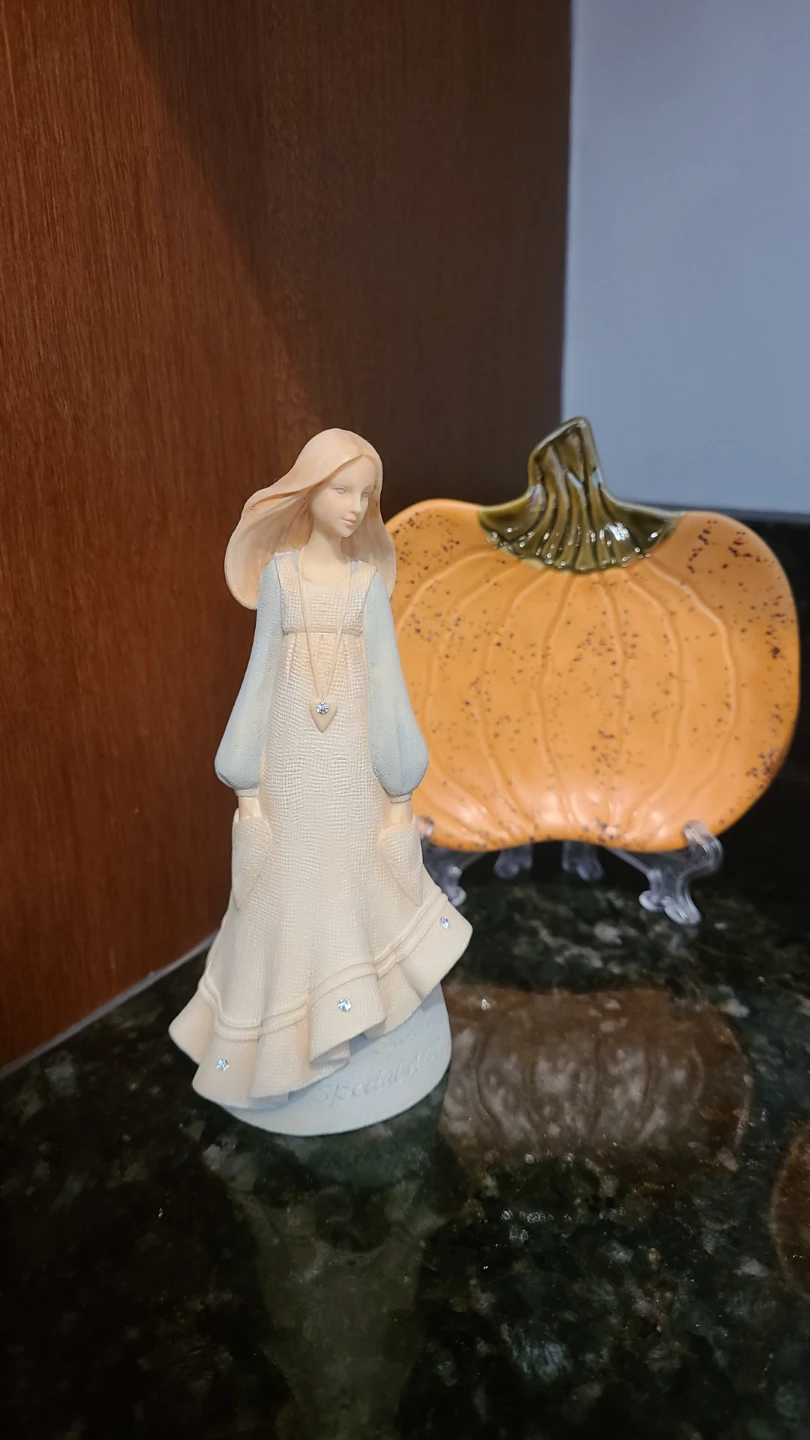 Such a Special Daughter figurine - photo 5