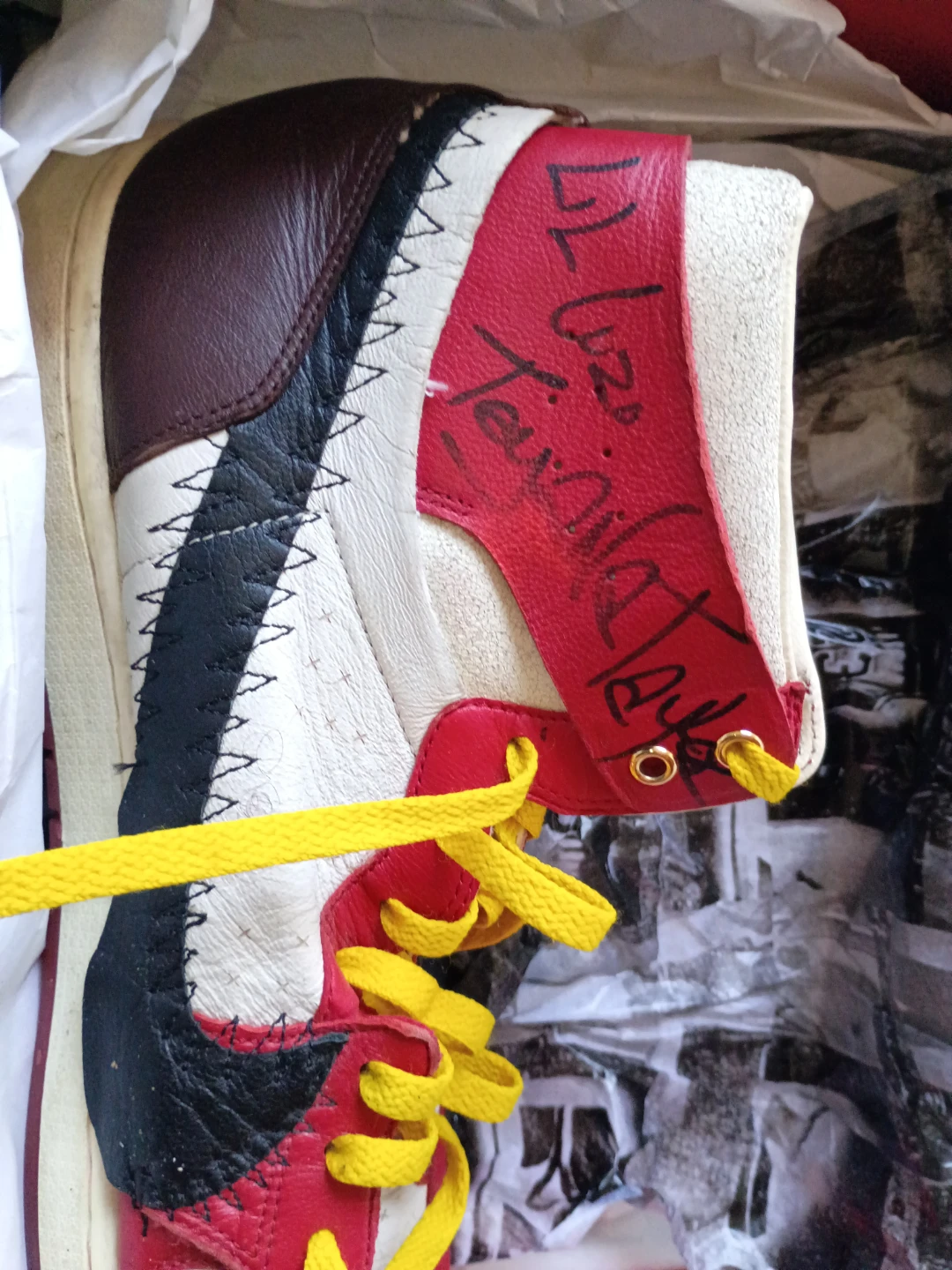 Nike Jordan 1 Teyana Taylor A Rose From Harlem - photo 2