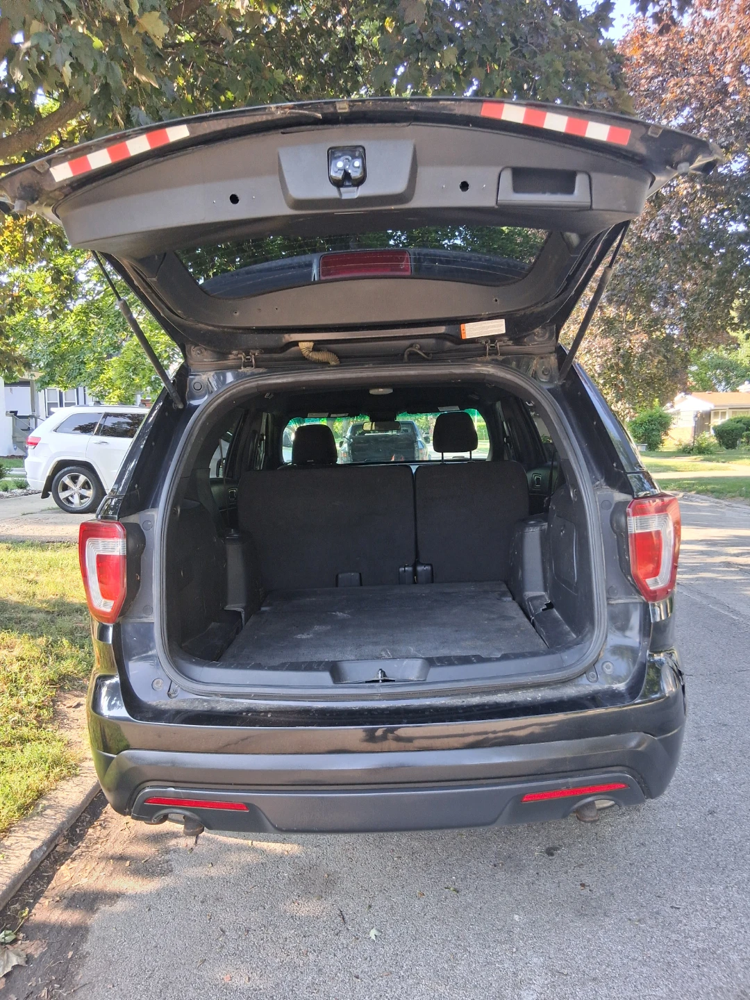 Ford Police Interceptor Utility - photo 3