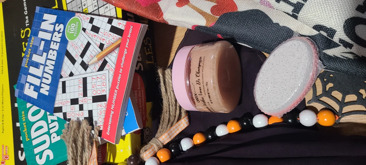 Pending pickup---Free Suzy Shier Coat and Assorted Items Bundle - photo 3