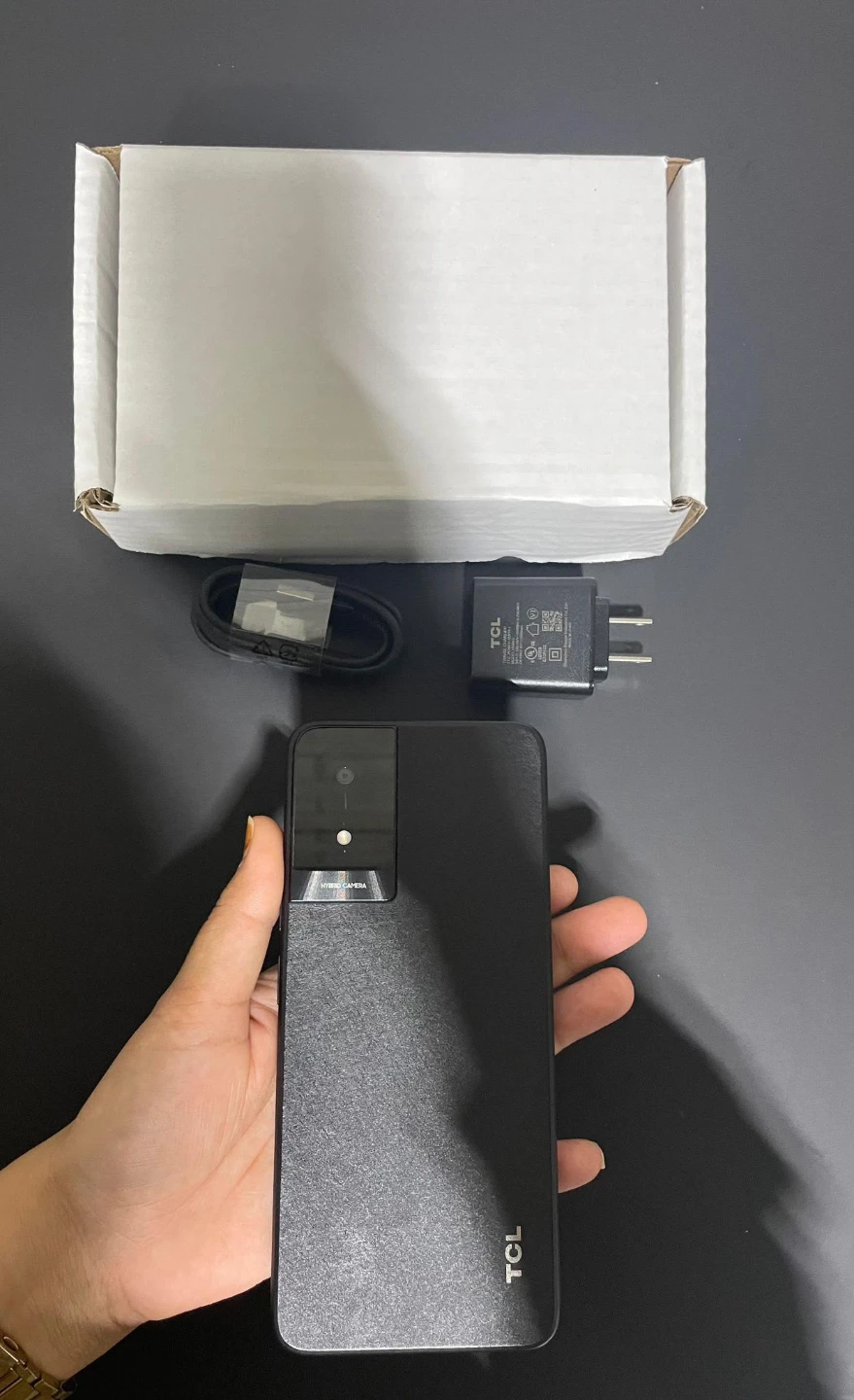 TCL Smartphone - photo 2