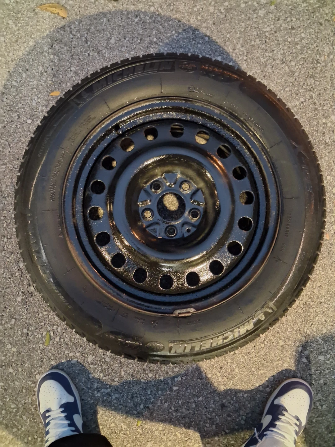 225/60/17, 5 x 114.3 Michelin X-Ice winter tires and rims. - photo 3
