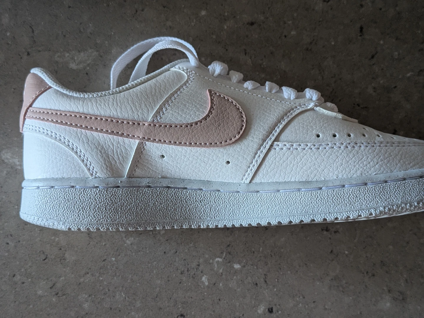 Nike Court Vision Low Sneakers