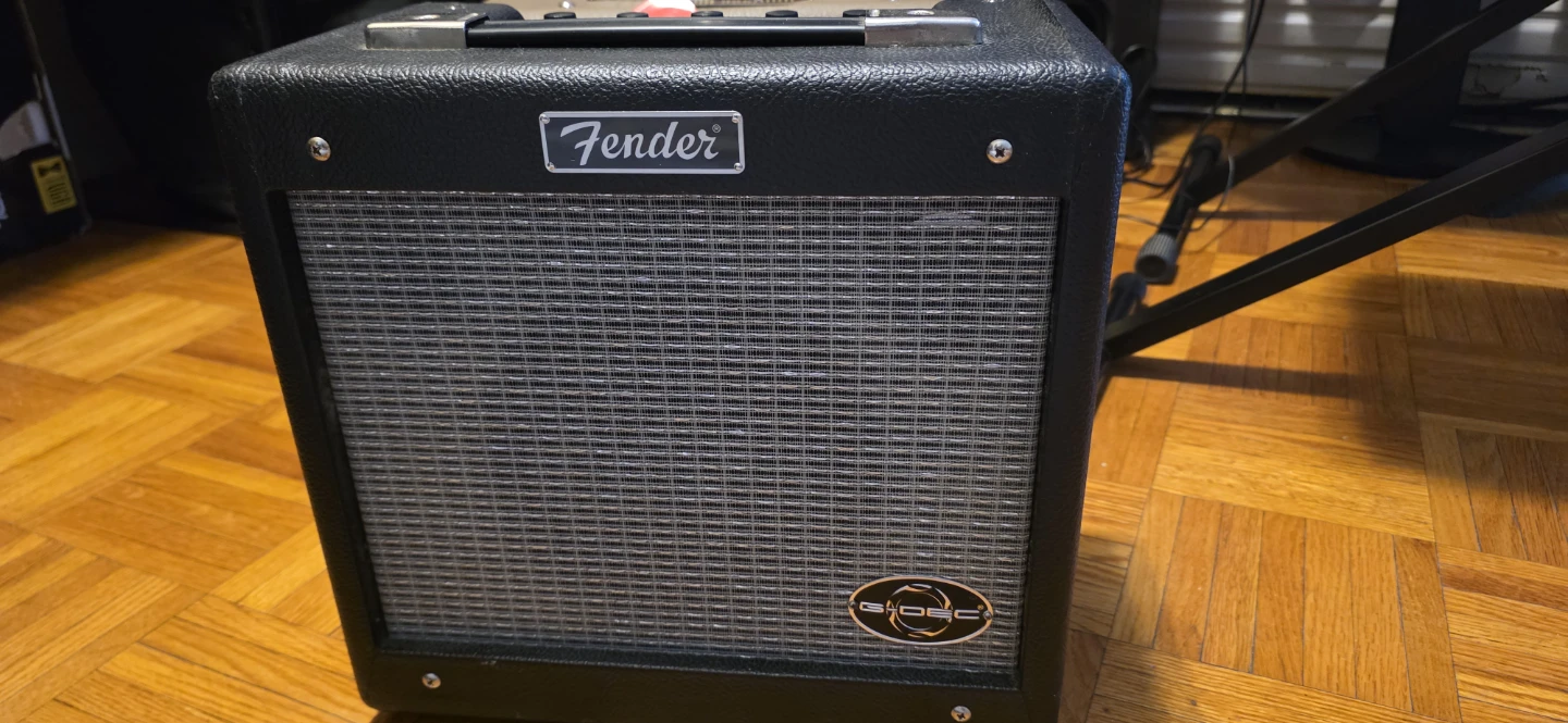 Fender G-DEC Junior Guitar Amplifier