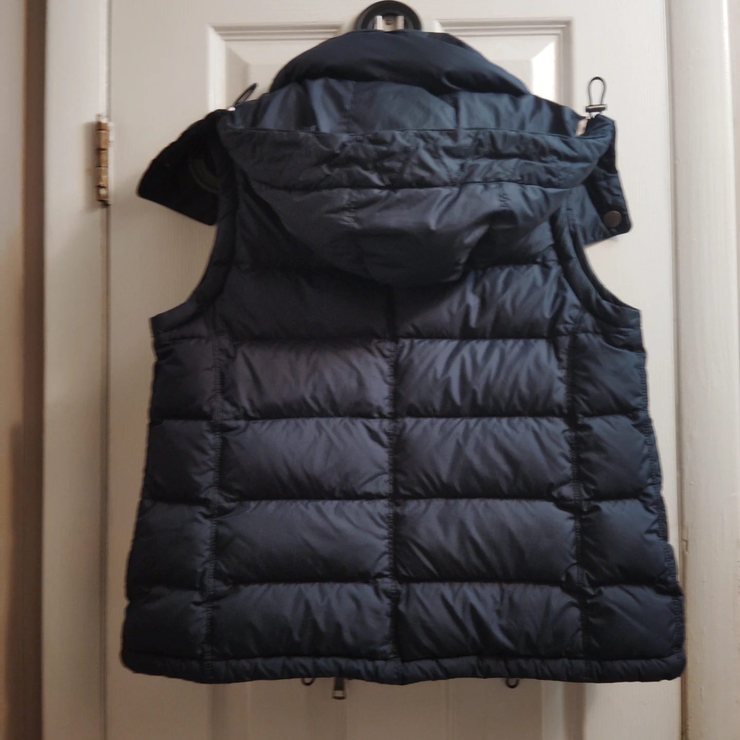Burberry Brit Goose Down Puffer Vest – Navy Blue (Unisex Small) - photo 5
