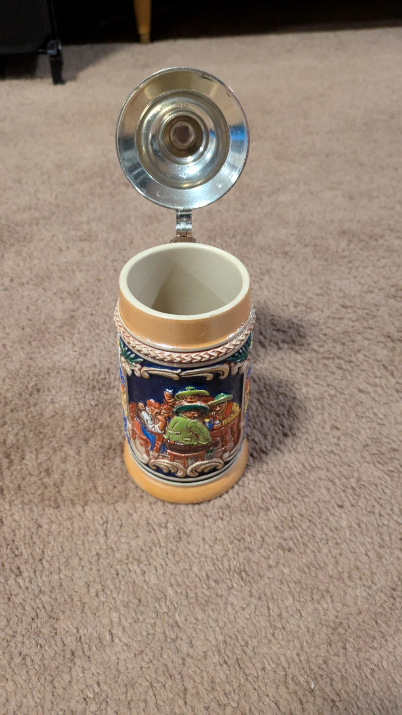 Traditional German Beer Stein - photo 2