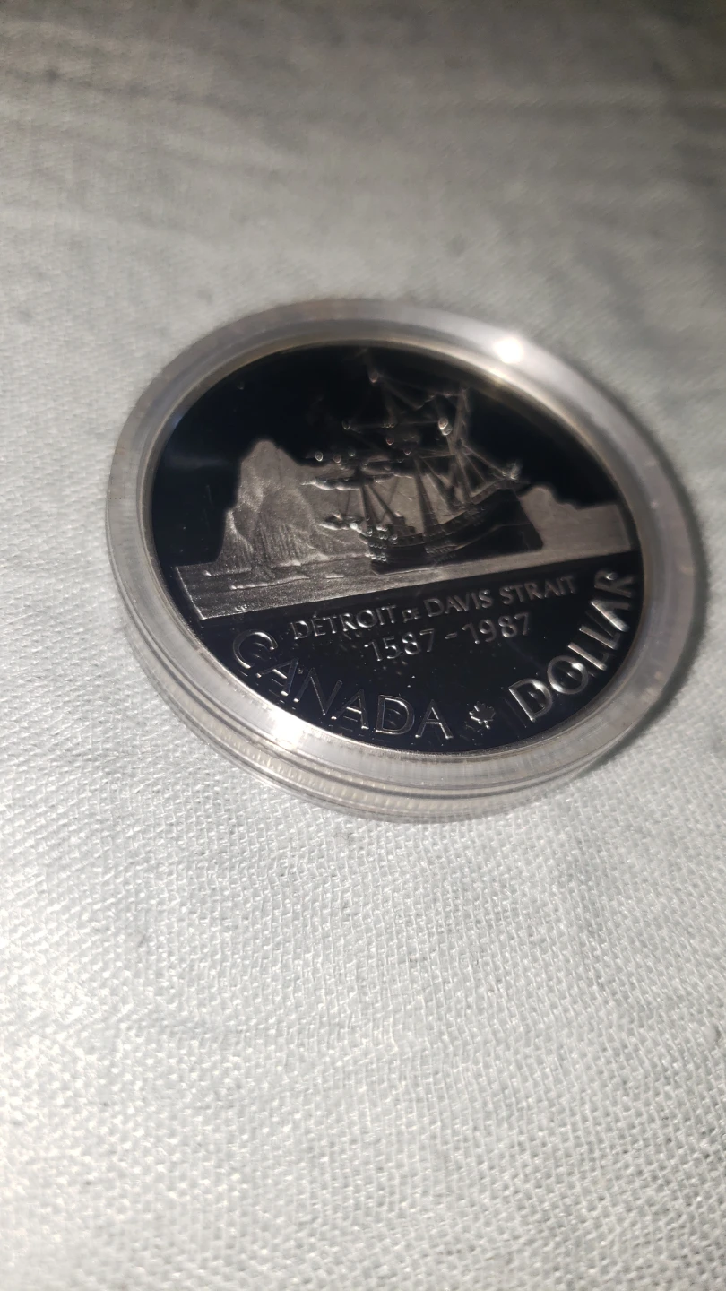 1987 Canadian Davis Strait Commemorative Silver Dollar - photo 2