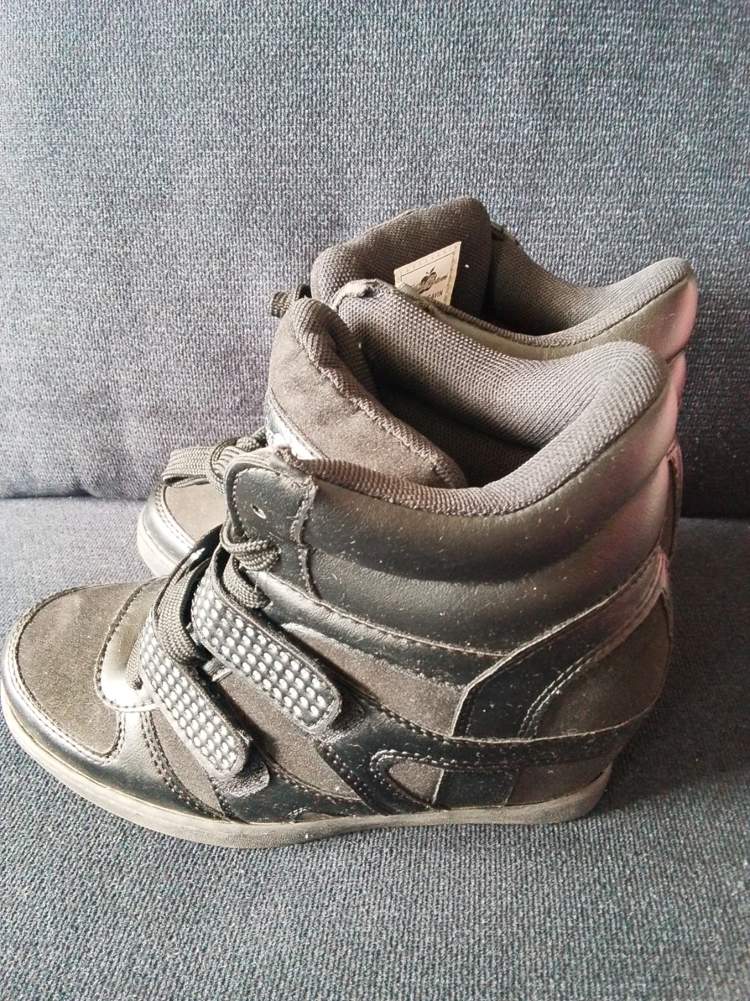 Apple Bottoms Black Wedge Sneakers - photo 2