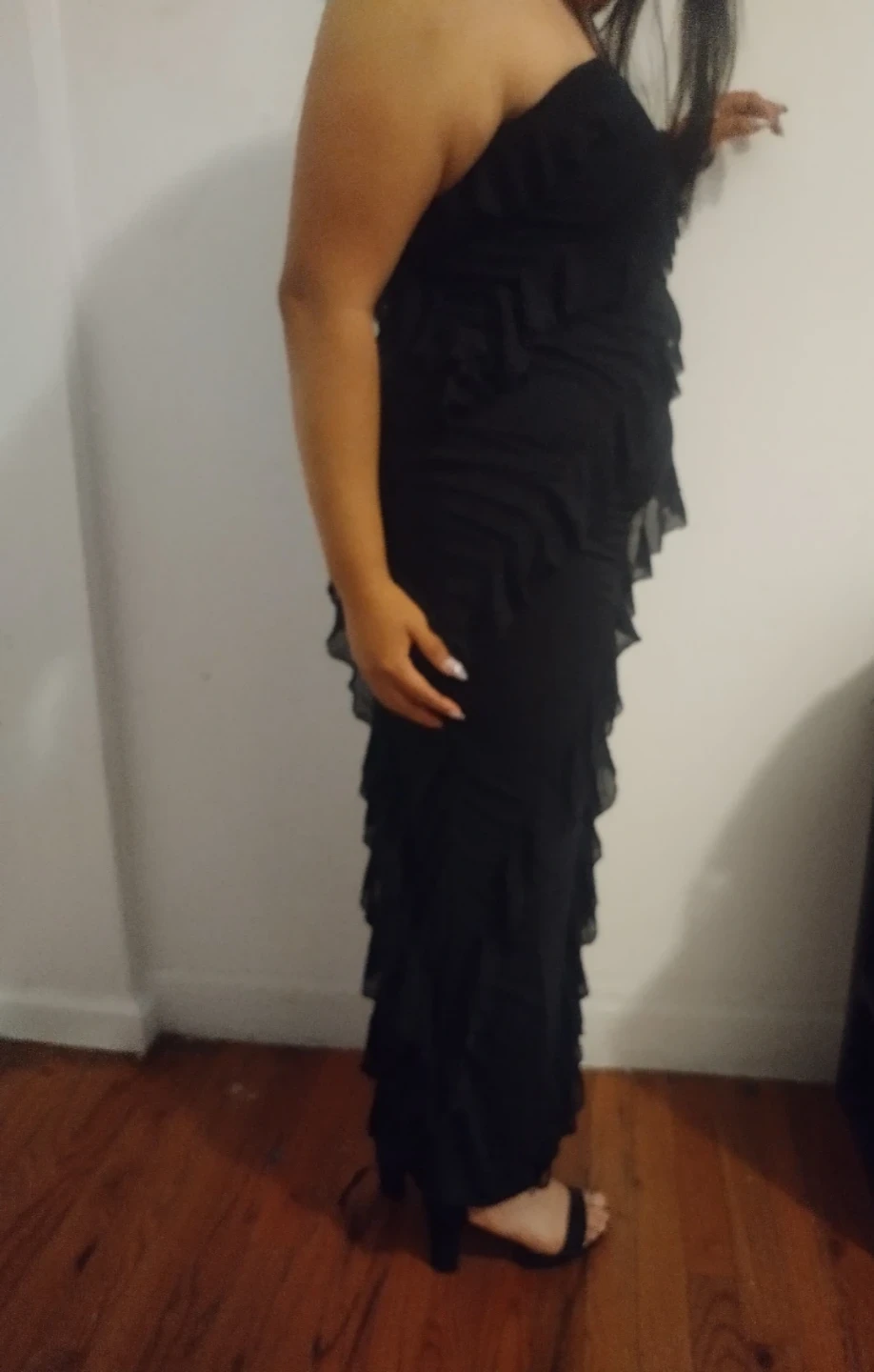 Black strapless ruffled maxi dress - photo 2
