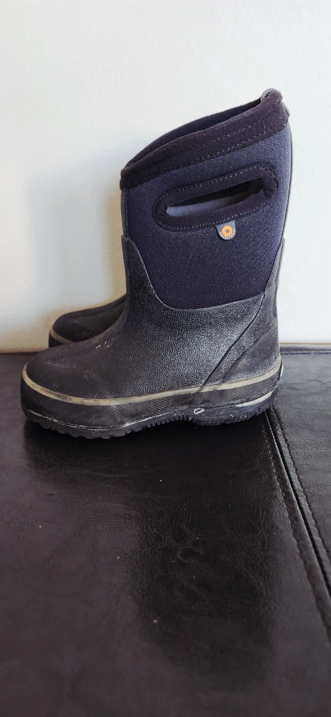 Bogs Kids Winter boots size 7 - photo 2