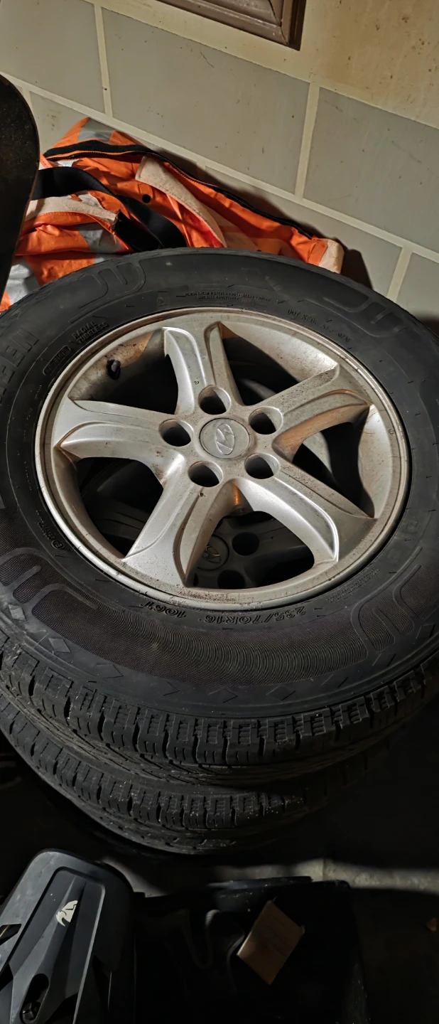 Set of 4 Hyundai 16-inch Wheels and Tires