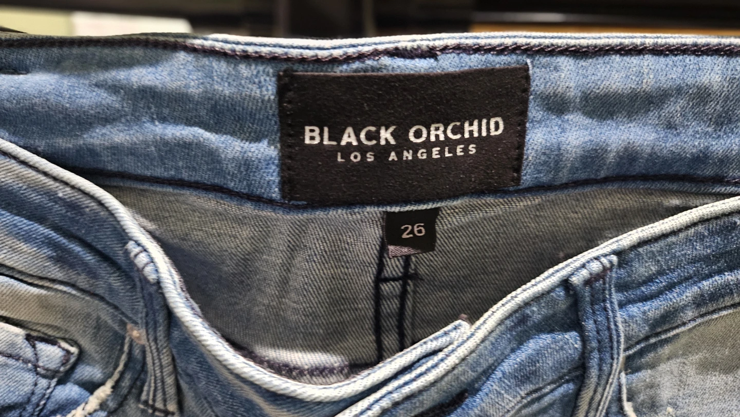 Black Orchid Jude Mid Rise Super Skinny Jeans - photo 2