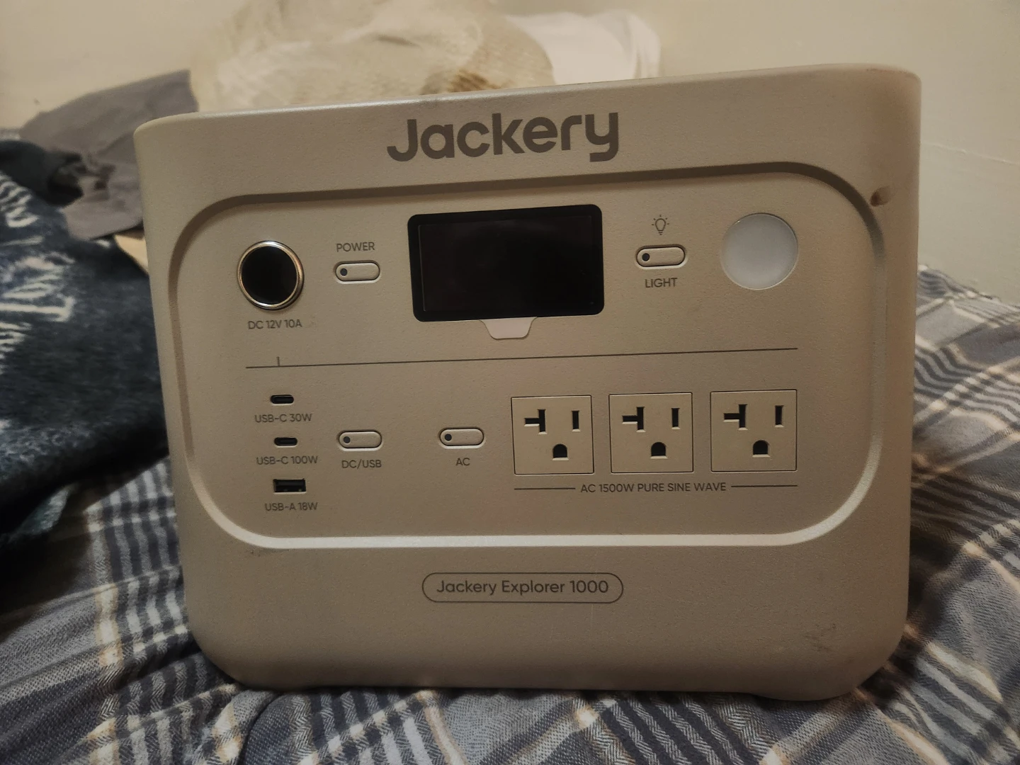 Jackery Explorer 1000 Portable Power Station