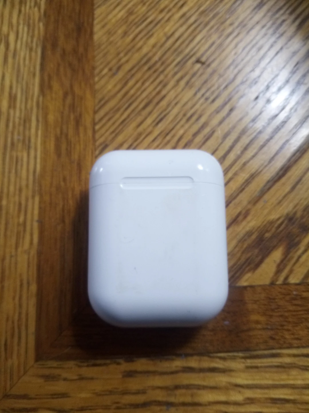 Apple AirPods Wireless Charging Case - photo 5