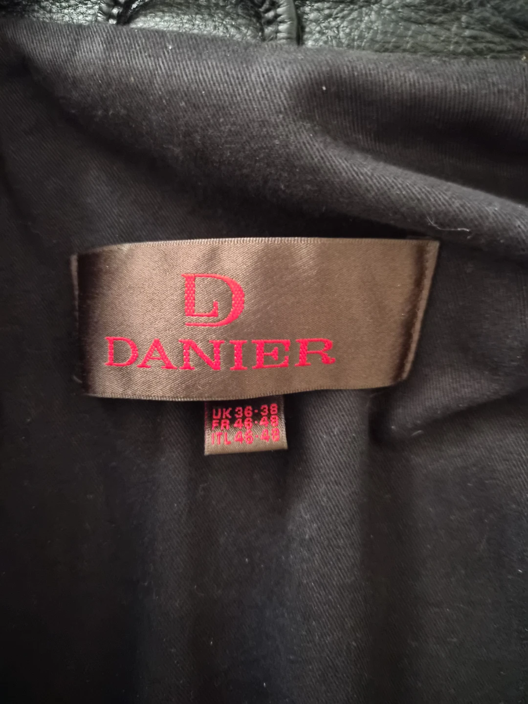 Danier Black Leather 3/4 length coat - photo 3