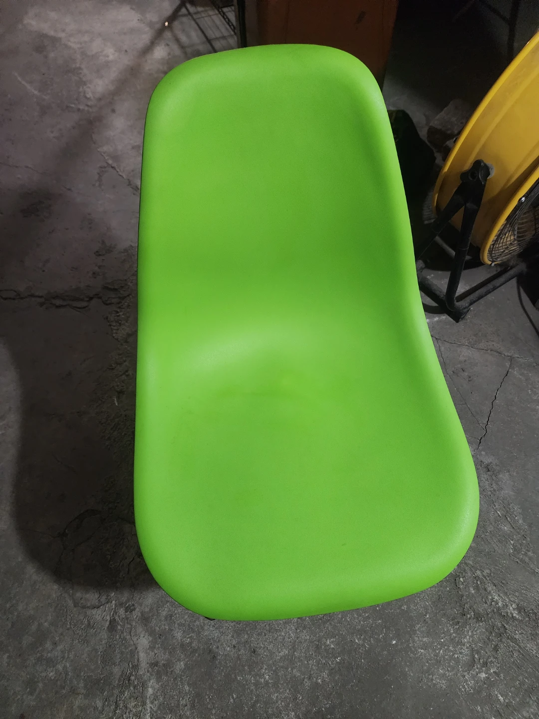 Mid-Century Modern Style Chair - Bright Green