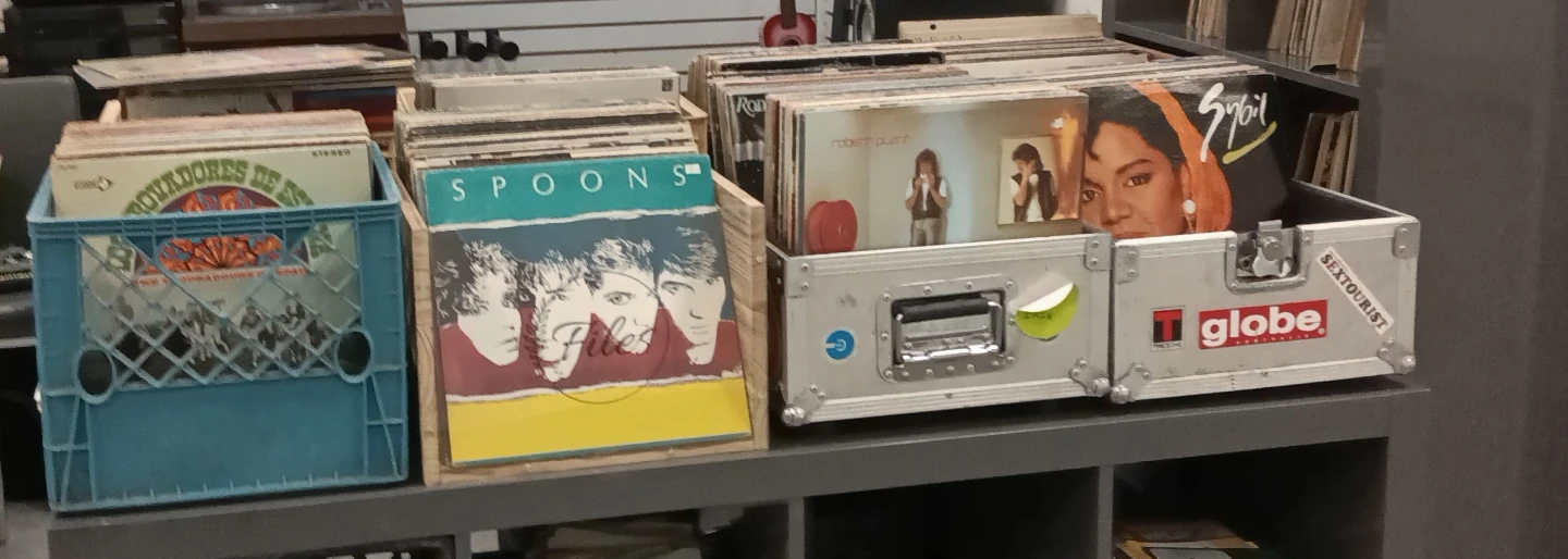 $5-10 Vintage media Vinyl, CD, DVD and Games.