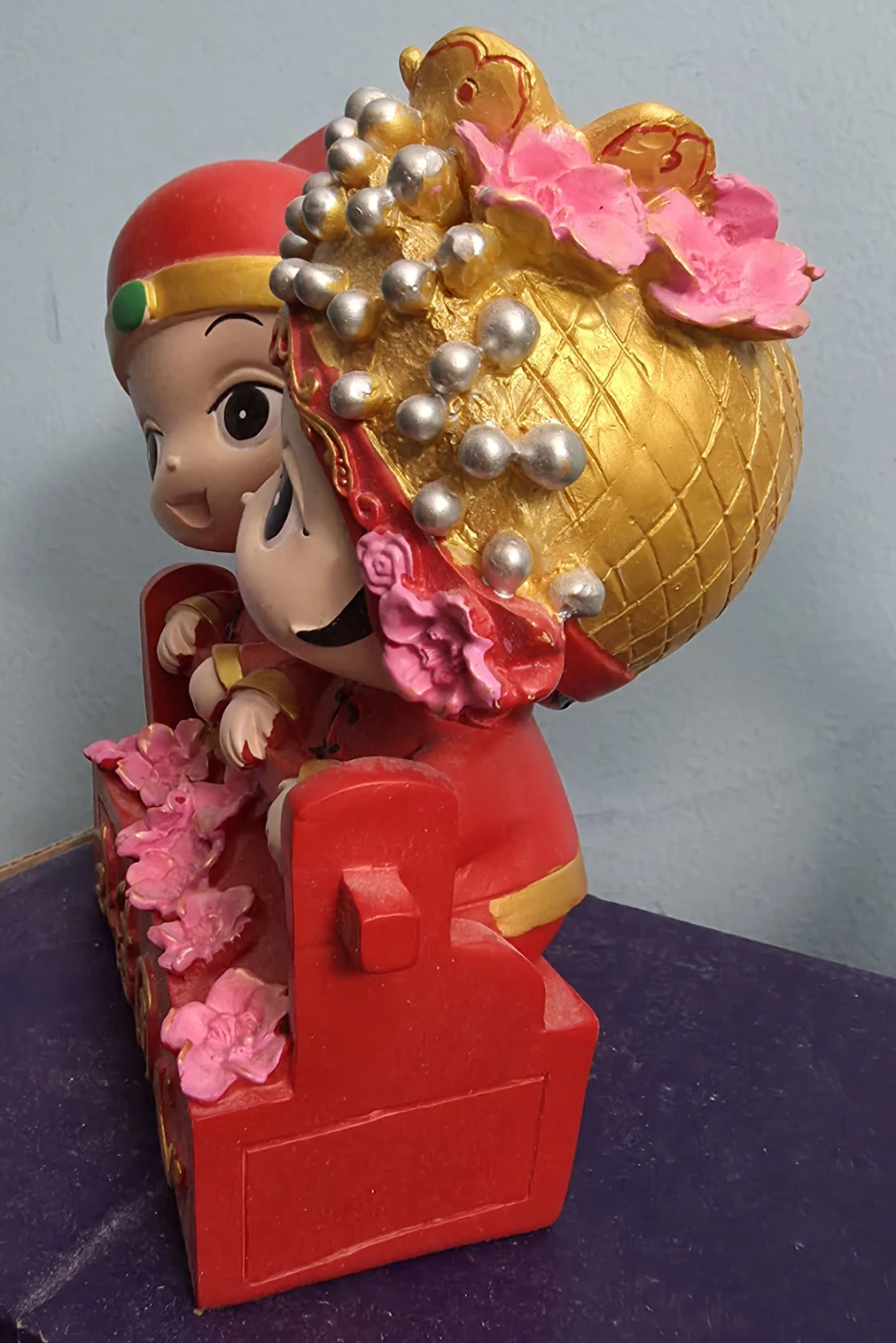 Chinese Wedding Couple Figurine - photo 2