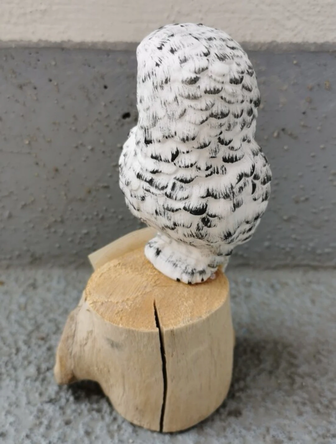Vintage Handcarved Wooden Snowy Owl Folk Art Figurine - photo 3
