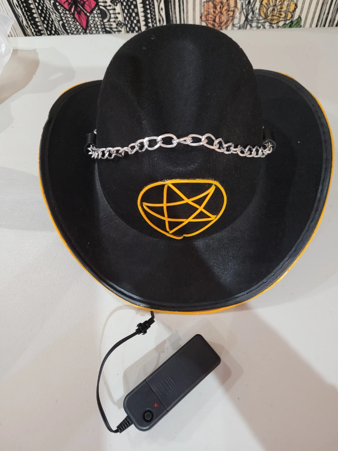 Halloween Light-up Black Cowboy Hat with Pentagram Design - photo 2