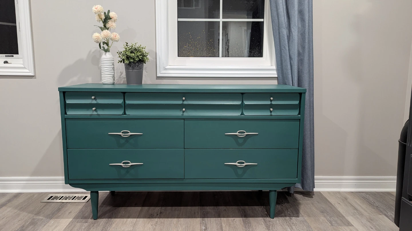 Kroehler Custom Crafted Teal Dresser