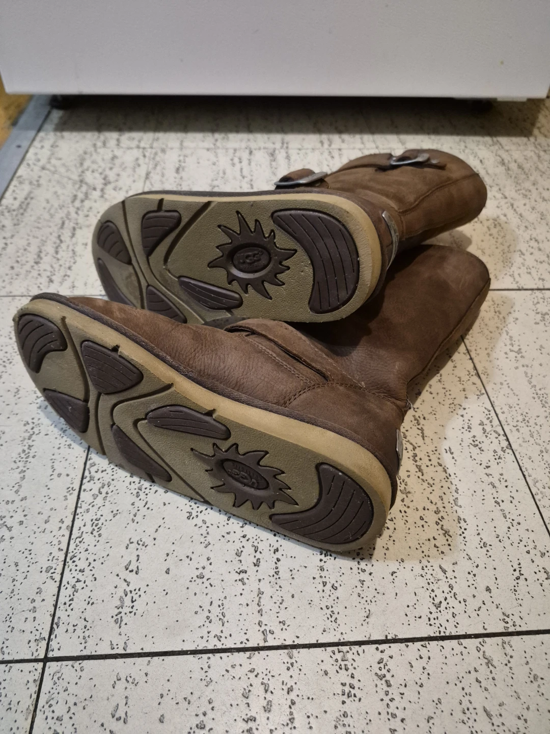 UGG Australia Brown Suede Boots - photo 3