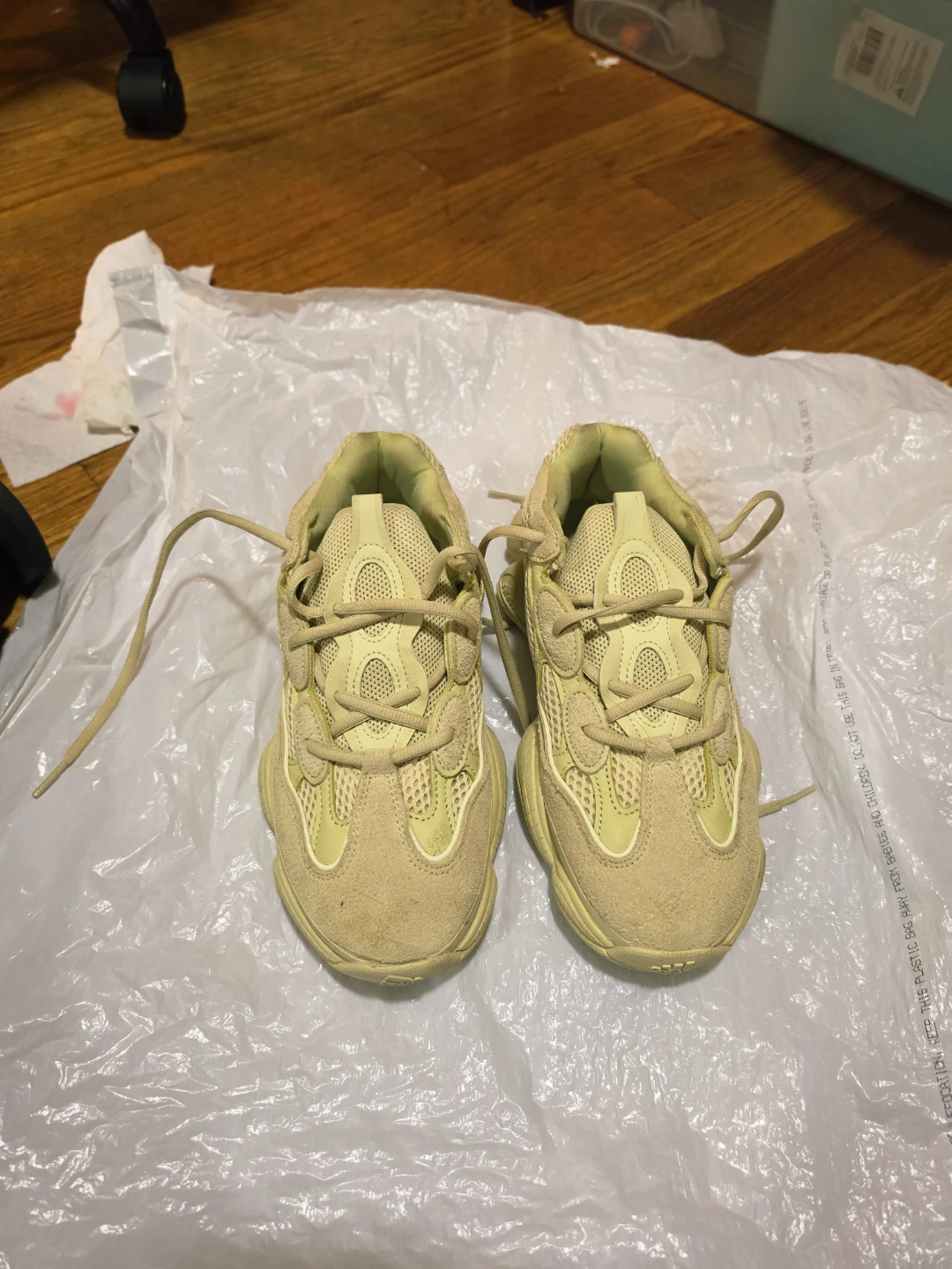 Adidas Yeezy 500 Size 7 - photo 2