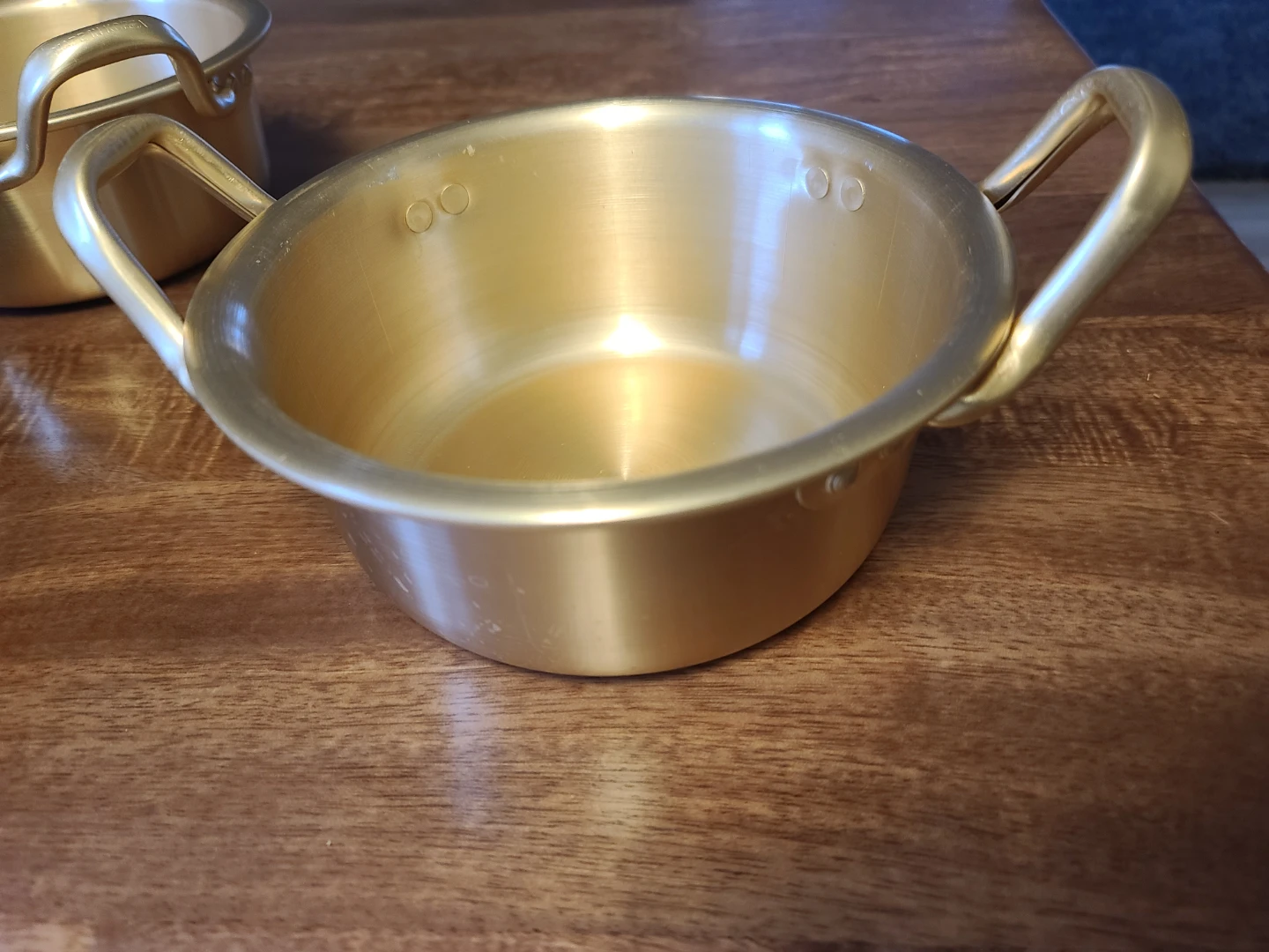 Set of 10 Gold-Tone Aluminum Ramen Pots - photo 5