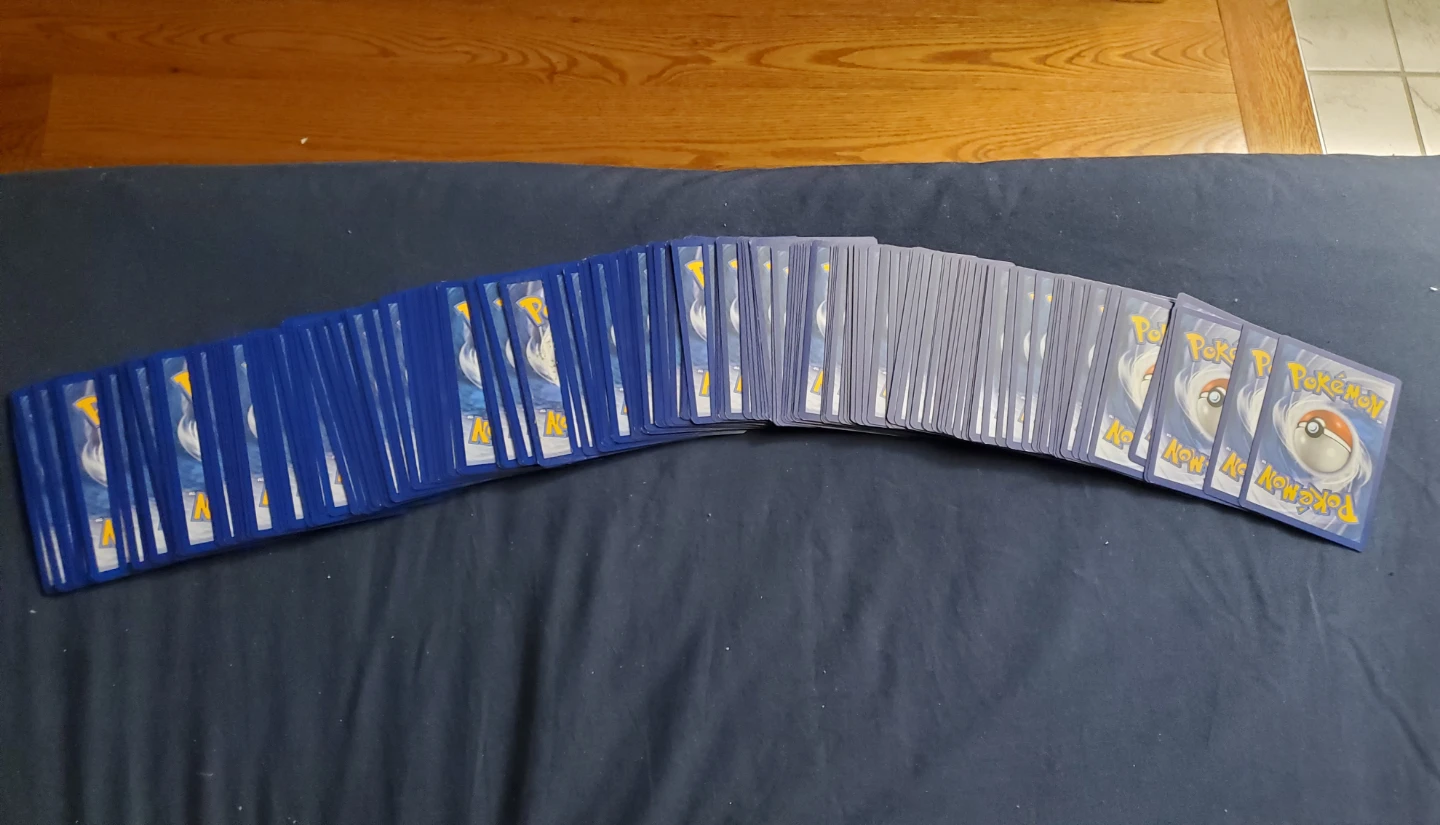 Large Collection of Pokemon Trading Cards - photo 2