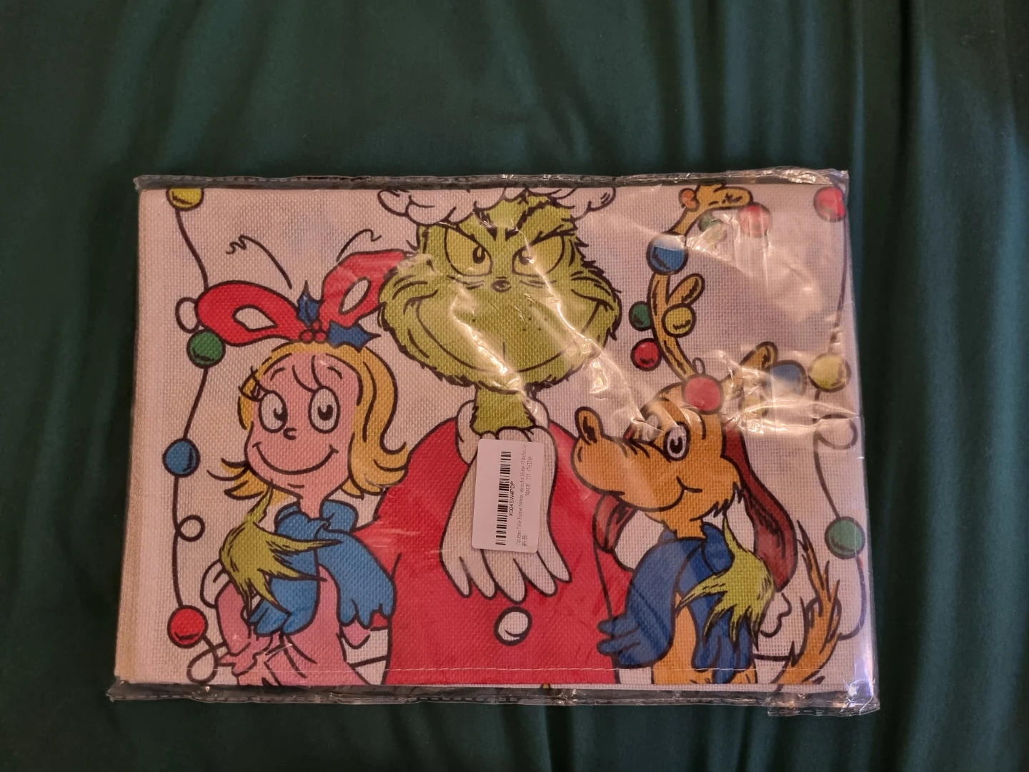 The Grinch Christmas Table Runner - photo 2