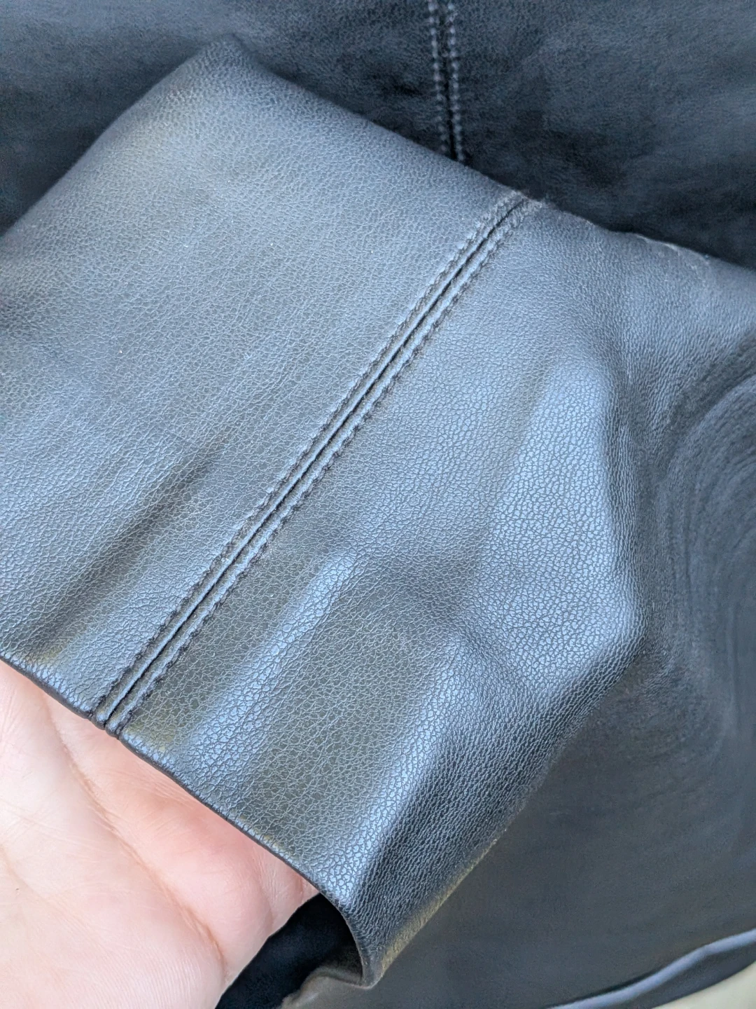 Black Faux Leather pencil Midi Skirt sz Small - photo 3