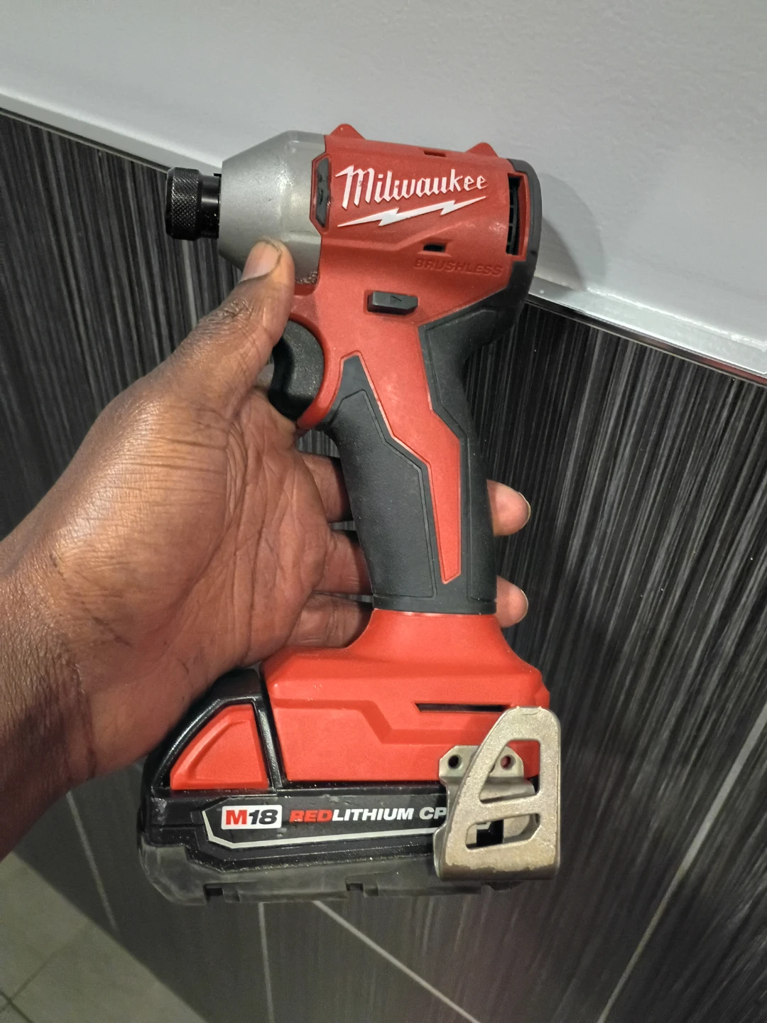 Milwaukee M18 Impact Driver with Battery and Bit Set - photo 5