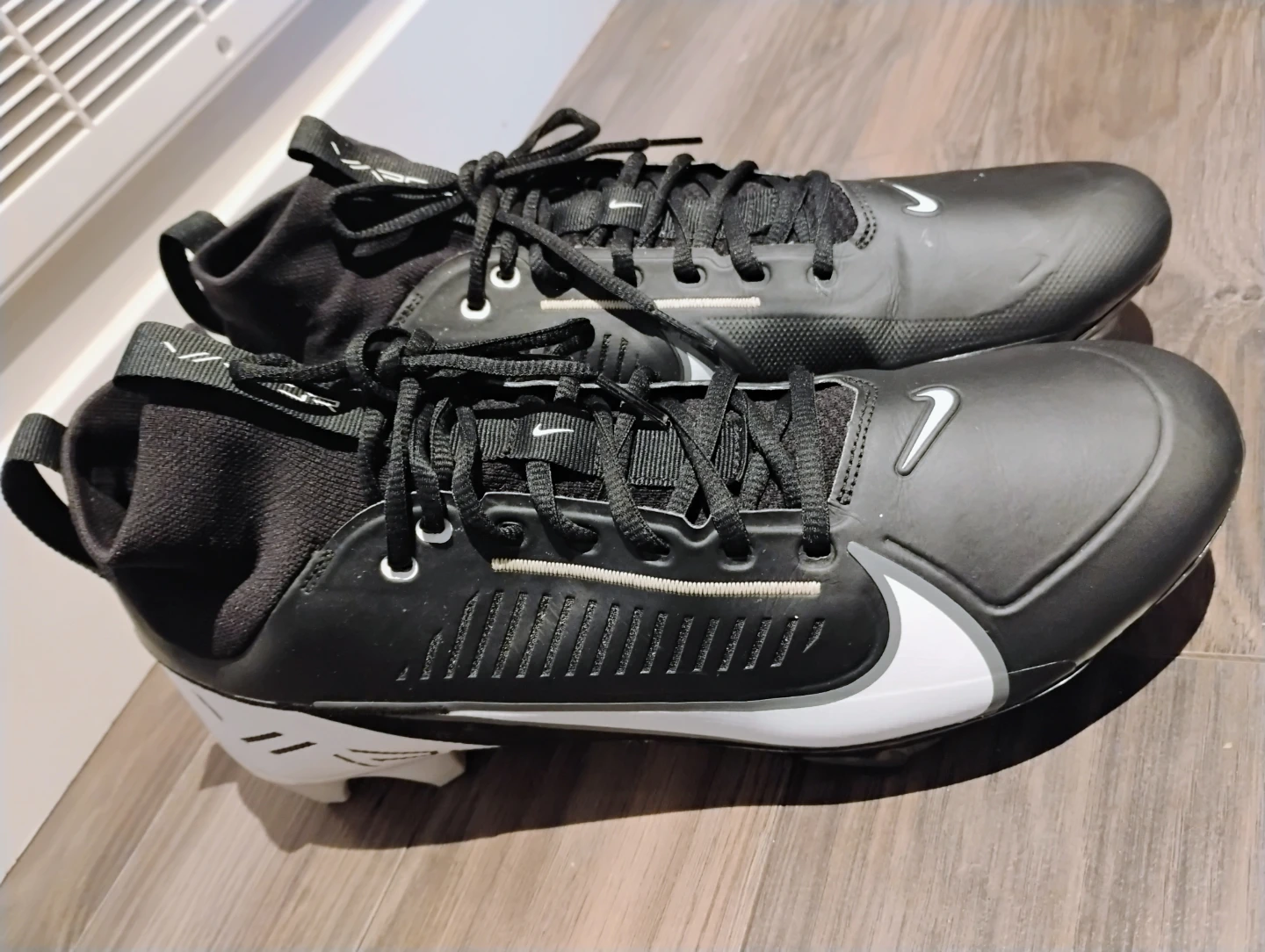 Nike Vapor Football Cleats