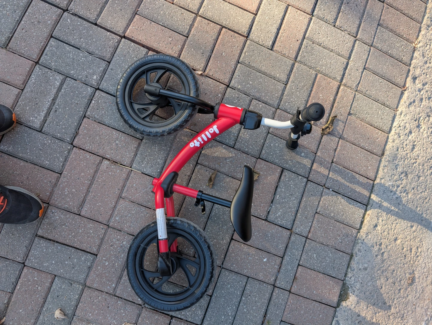 Jollito Red Balance Bike - photo 2