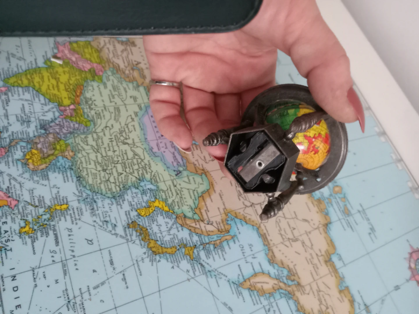 Matching word map desk set - photo 2