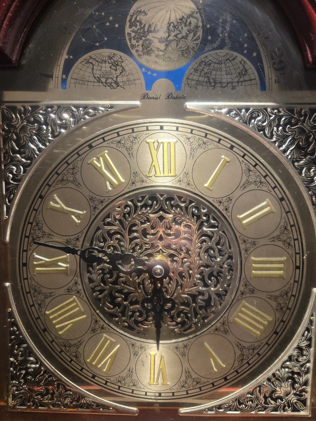 Daniel Dakota Grandfather Clock - photo 2