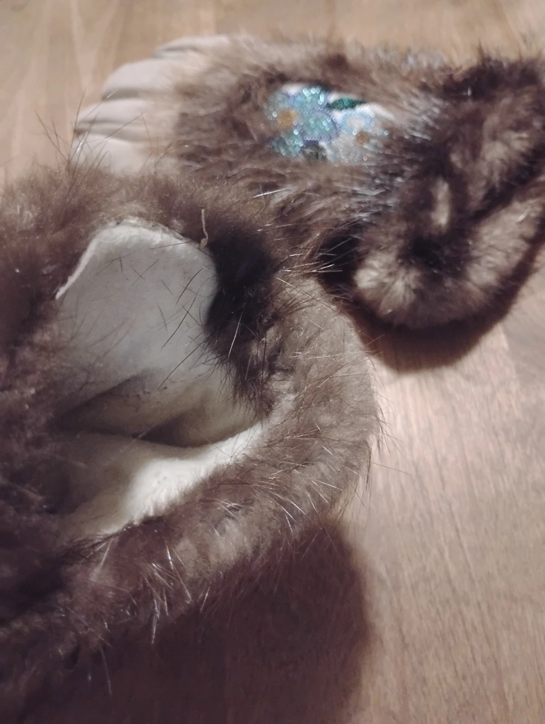 Beaded Leather Winter Gloves with Fur Trim - photo 4