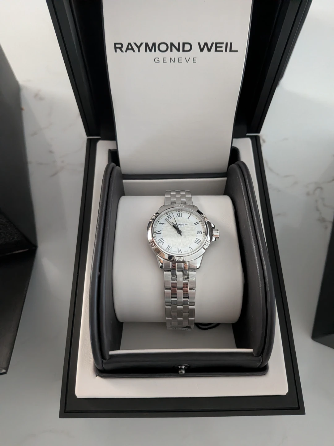 Raymond Weil Geneve Watch - photo 2