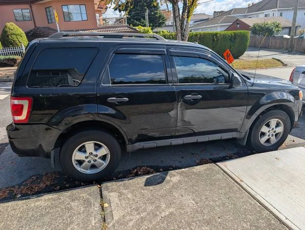 2009 Black Ford Escape XLT