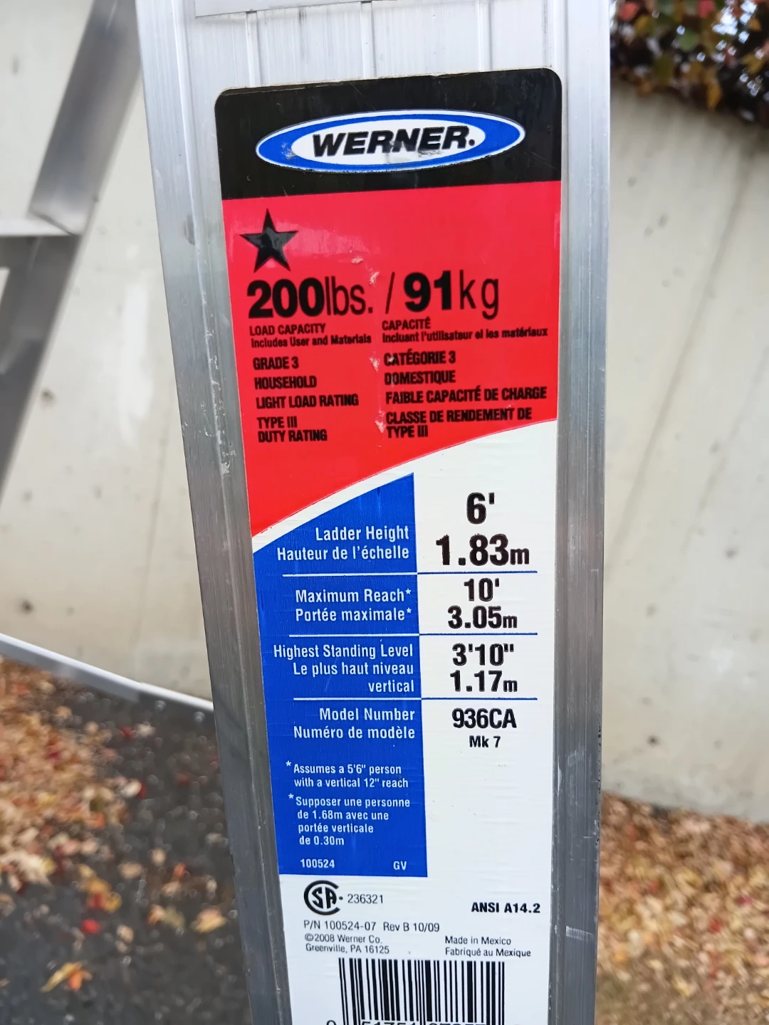Werner 6ft Sturdy Aluminum Step Ladder - photo 4