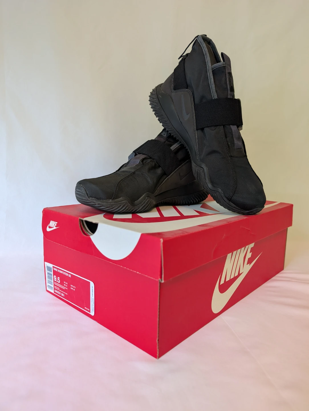 Nike Komyuter SE Black Sneakers