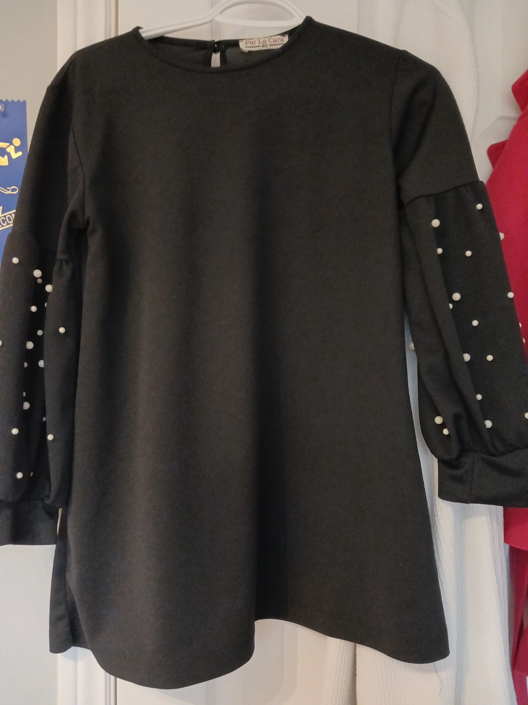 Por La Cara Black Pearl Sleeve Top