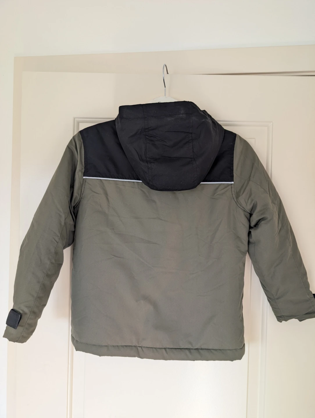 Old Navy Kids Winter Jacket Green Black Size 6-7 - photo 2